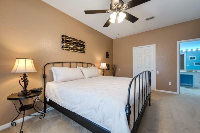 Lovely 3 Bedroom 2 Bath Disney Area Condo オーランド エクステリア 写真